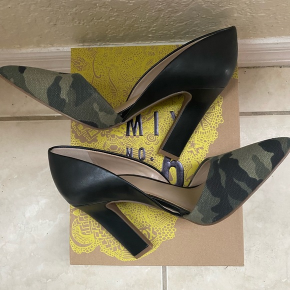 Brand New Camouflage High Heels - Picture 5 of 5